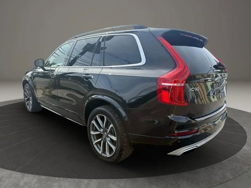 Used 2019 Volvo XC90 T6 Momentum w/ Protection Package Premier AWD/4WD image 7