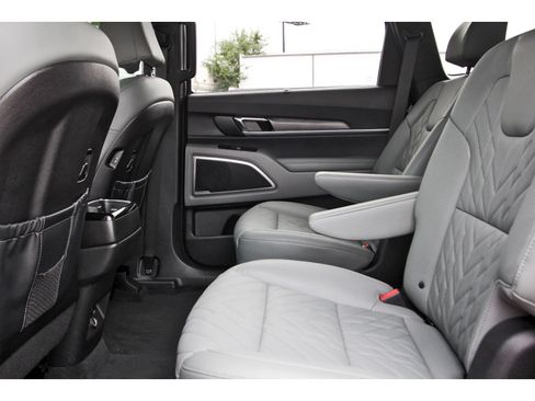 Certified 2024 Kia Telluride EX X-Line AWD/4WD image 27