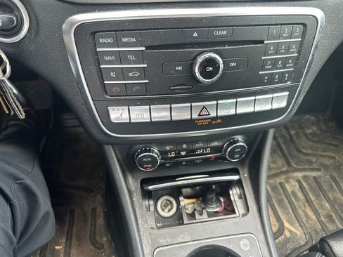 Used 2020 Mercedes-Benz GLA 250 4MATIC image 13
