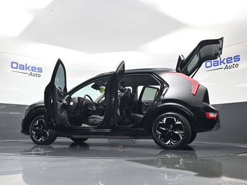 Certified 2023 Kia Niro Wind w/ Wind Preserve Package image 62