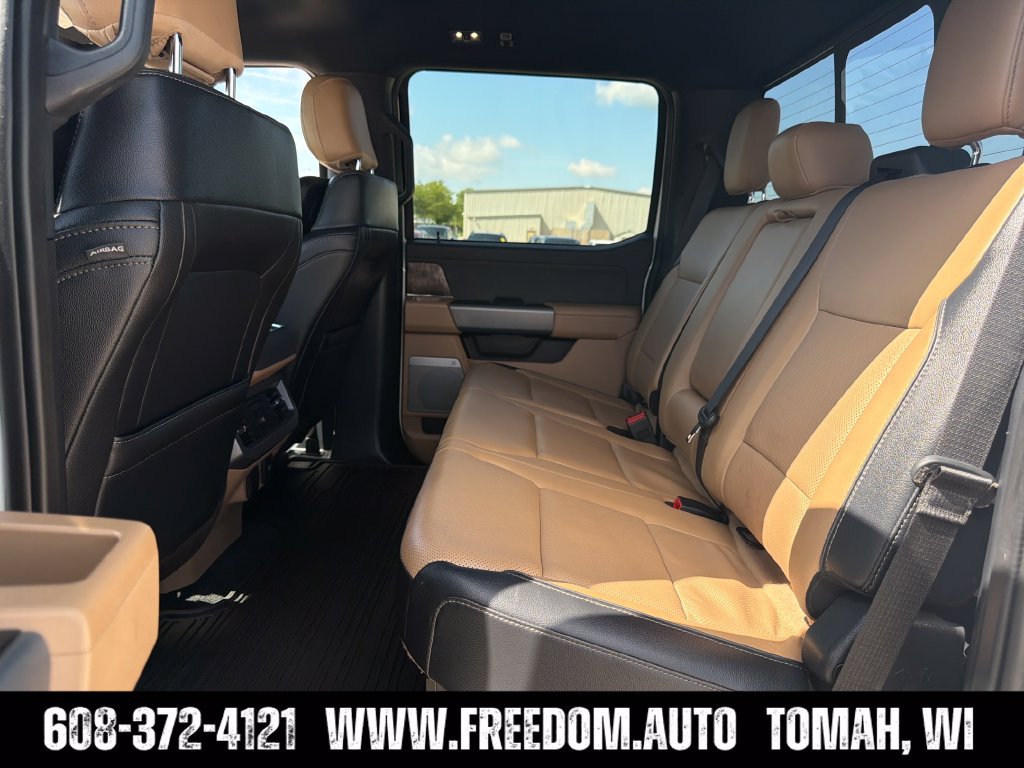Used 2023 Ford F350 Lariat w/ Lariat Ultimate Package AWD/4WD image 31