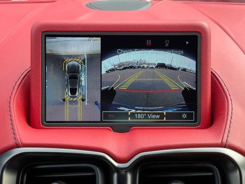 Used 2021 Aston Martin V8 Vantage Roadster image 26