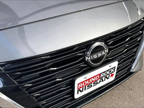 Certified 2024 Nissan Altima 2.5 SV image 29