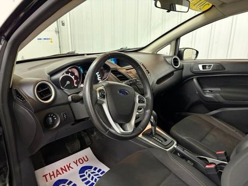 Used 2015 Ford Fiesta SE w/ Comfort Package FWD image 18