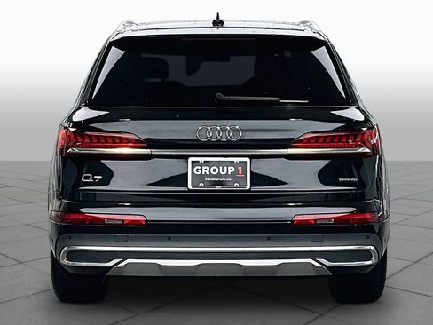 Used 2023 Audi Q7 2.0T Premium Plus w/ Premium Plus Package AWD/4WD image 5