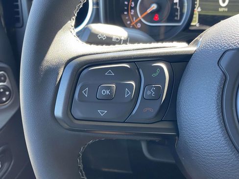 New 2025 Jeep Gladiator High Tide image 21