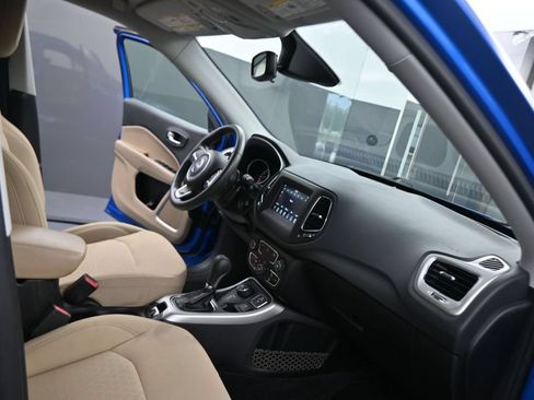 Used 2019 Jeep Compass Sport AWD/4WD image 46