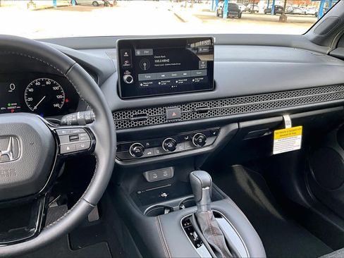New 2026 Honda HR-V Sport image 6