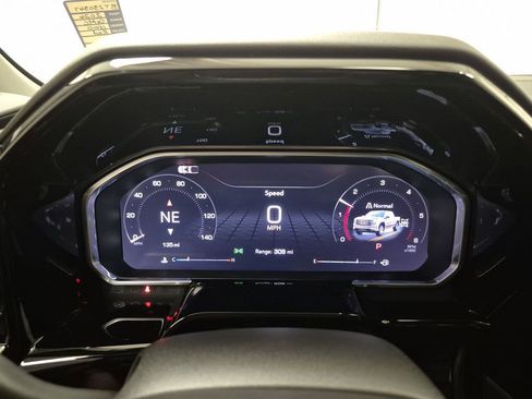 New 2026 GMC Sierra 1500 SLT image 11