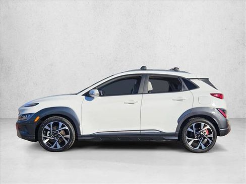 Used 2022 Hyundai Kona Limited image 8