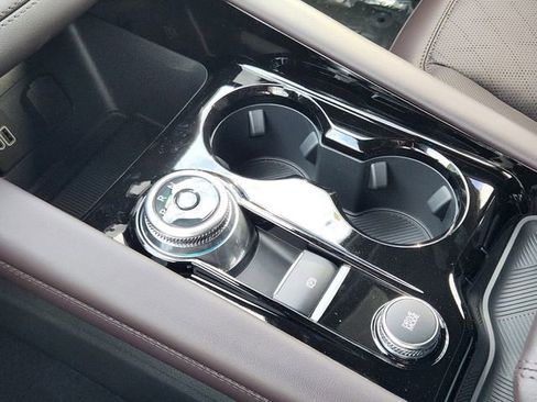 New 2026 Ford Explorer Platinum image 20