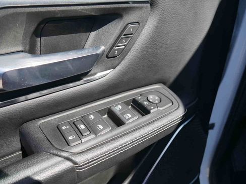 Certified 2025 RAM 1500 Laramie AWD/4WD image 26