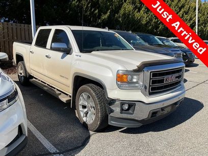 Used 2015 GMC Sierra 1500 SLT w/ SLT Crew Cab Value Package