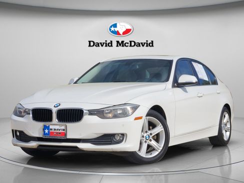 Used 2015 BMW 320i Sedan image 1