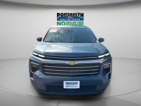 Used 2025 Chevrolet Traverse LT AWD/4WD image 21