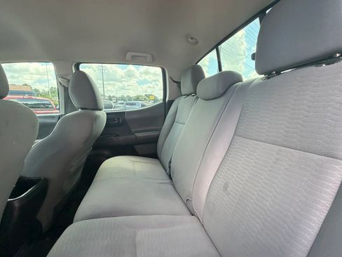 Used 2018 Toyota Tacoma SR w/ SR Convenience Package RWD image 17
