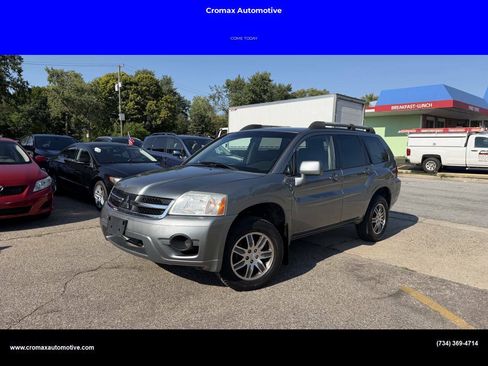 Used 2008 Mitsubishi Endeavor SE AWD/4WD image 1