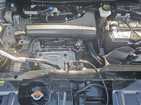 Used 2016 Nissan Rogue S image 22