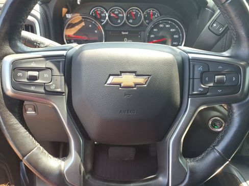 Used 2022 Chevrolet Silverado 2500 LT w/ Convenience Package AWD/4WD image 14