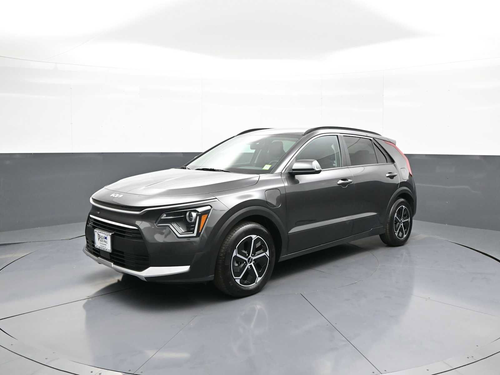 Certified 2025 Kia Niro EX w/ EX Cold Weather Package FWD image 10