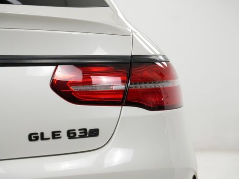 Used 2019 Mercedes-Benz GLE 63 AMG S image 12