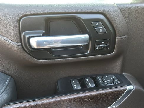 Used 2022 GMC Sierra 2500 Denali image 27