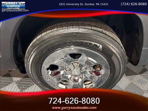 Used 2016 Jeep Cherokee Sport image 9