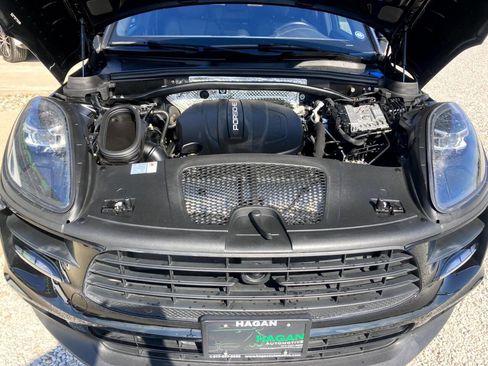 Used 2020 Porsche Macan image 23
