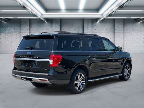 Used 2023 Ford Expedition Max XLT AWD/4WD image 25