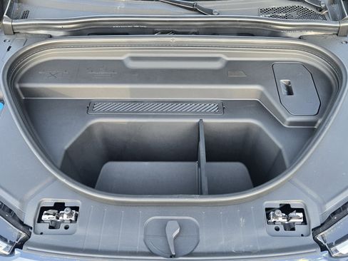 New 2025 Audi Q6 e-tron Premium Plus image 12