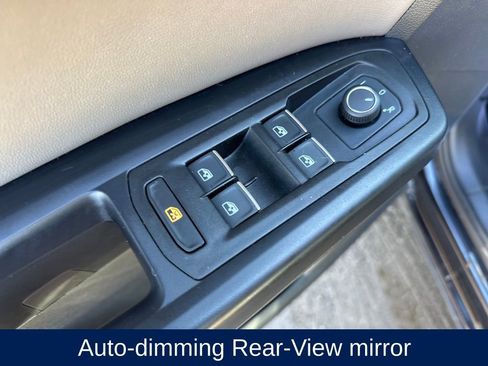 Used 2021 Volkswagen Atlas S image 12