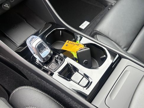 New 2026 Volvo XC40 B5 Plus w/ Protection Package Premier image 12