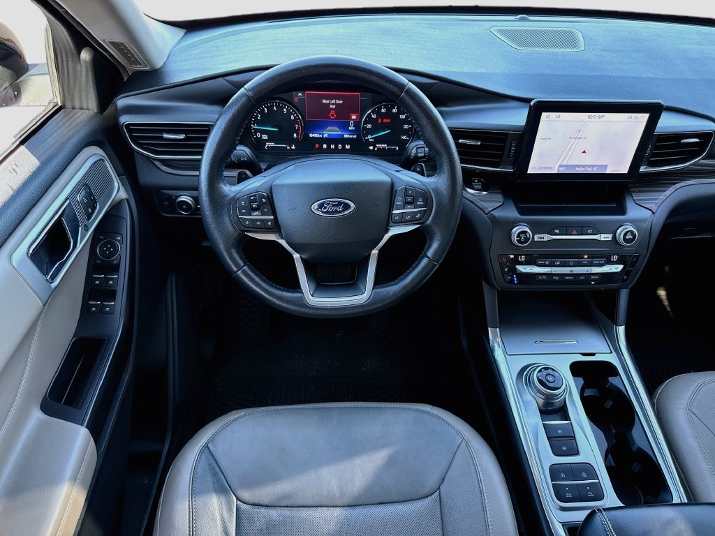 Used 2020 Ford Explorer Limited RWD image 26