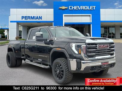 New 2025 GMC Sierra 3500 SLT w/ SLT Convenience Package