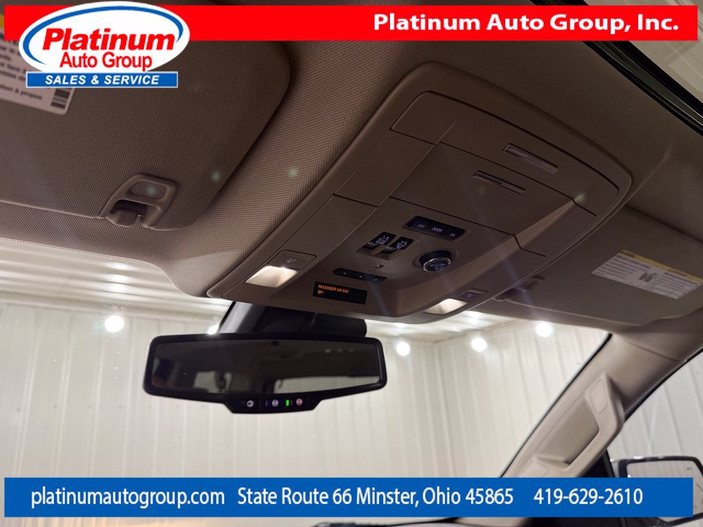Used 2020 GMC Yukon XL SLT w/ Open Road Package AWD/4WD image 23