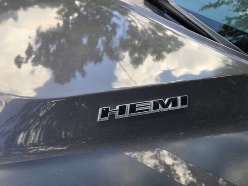 Used 2013 Dodge Challenger R/T w/ Sound Group II RWD image 5