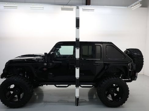 Used 2025 Jeep Wrangler Unlimited Sport AWD/4WD image 71