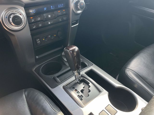 Used 2016 Toyota 4Runner Limited AWD/4WD image 30