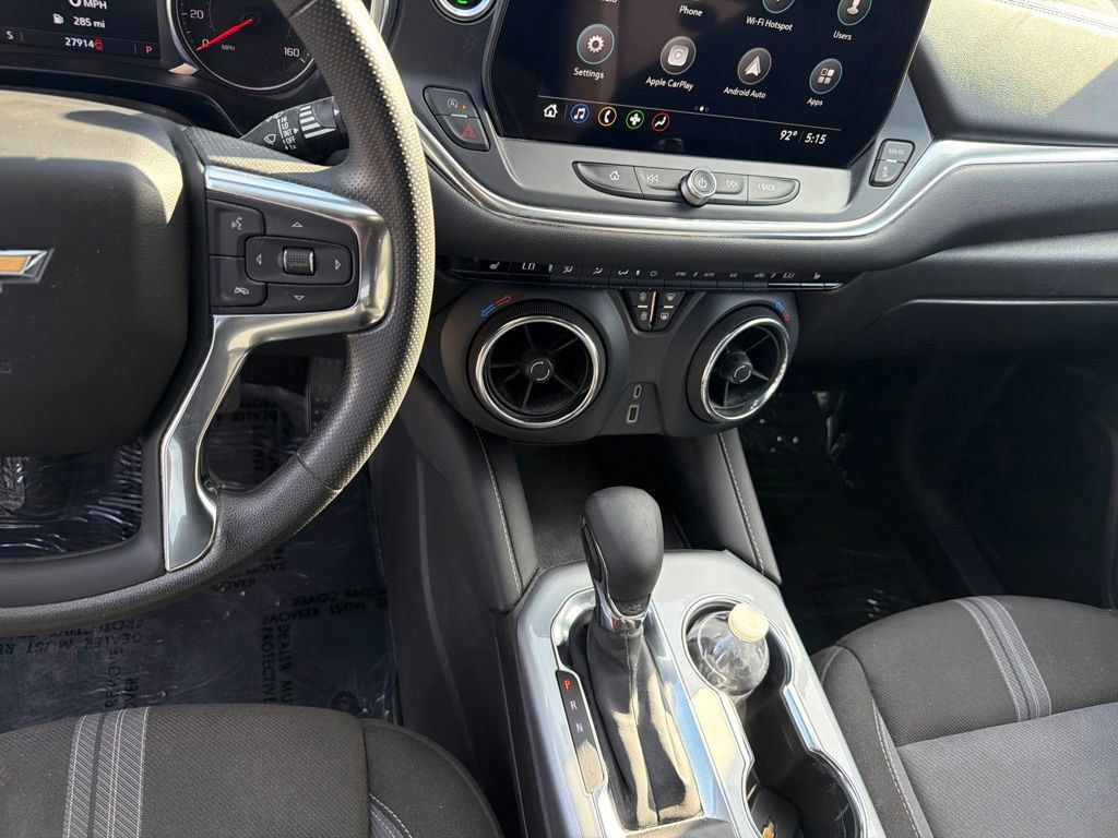 Used 2025 Chevrolet Blazer LT AWD/4WD image 20