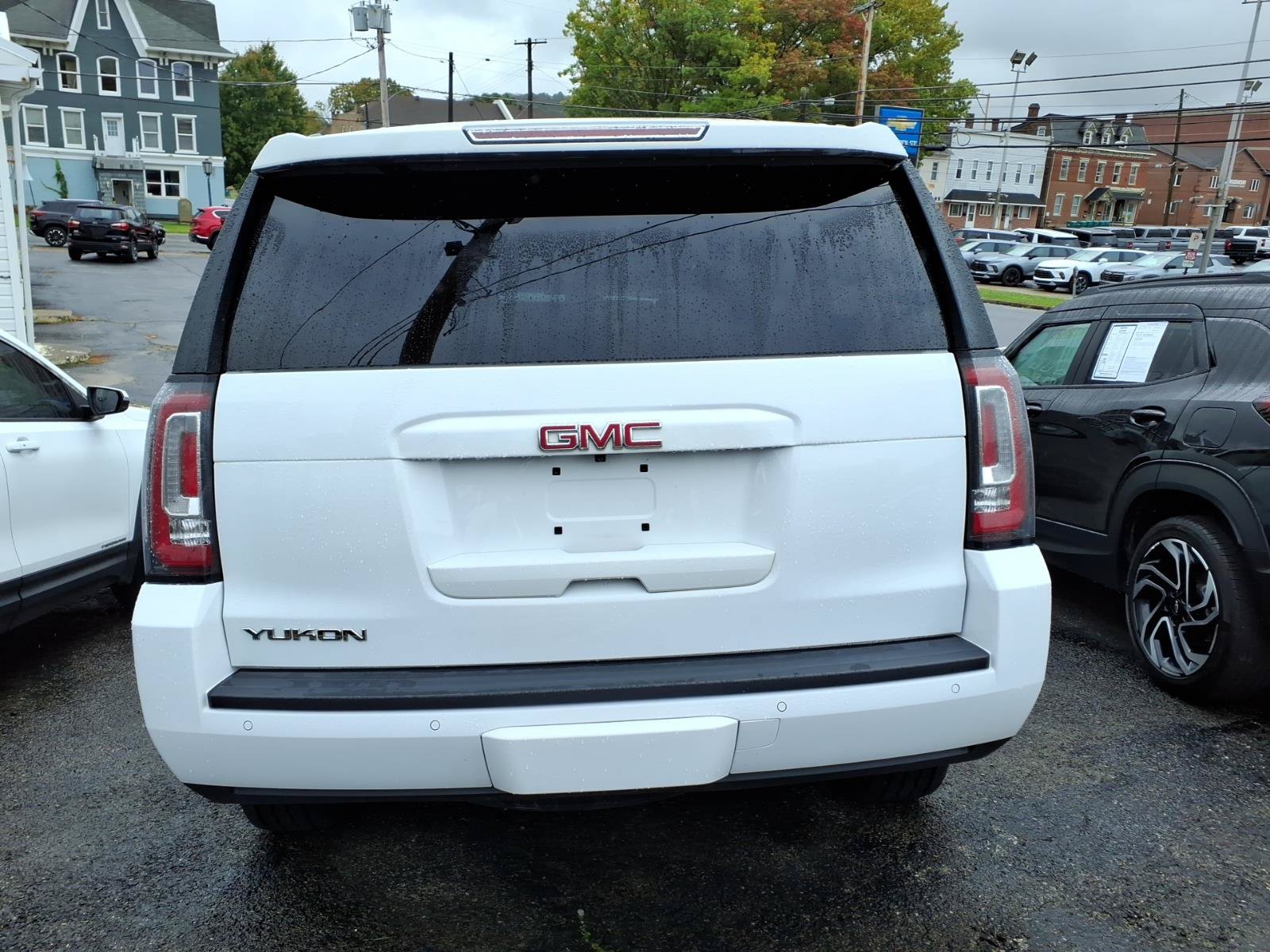 Certified 2020 GMC Yukon SLT w/ Open Road Package AWD/4WD image 6