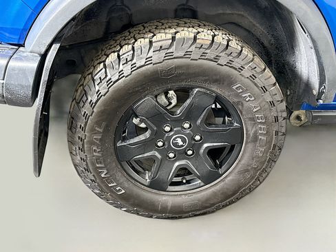 Used 2023 Ford Bronco Black Diamond image 33