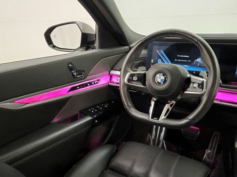Used 2023 BMW 740i w/ Parking Assistance Package RWD image 22