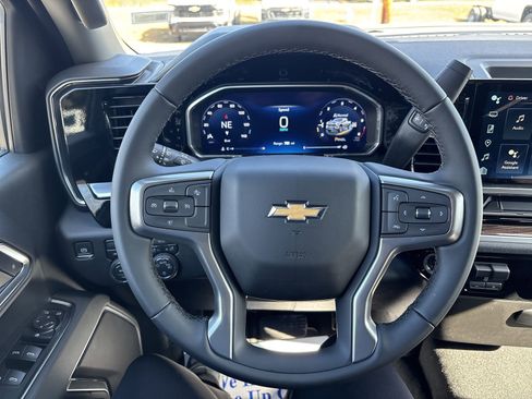 New 2026 Chevrolet Silverado 2500 LT image 17