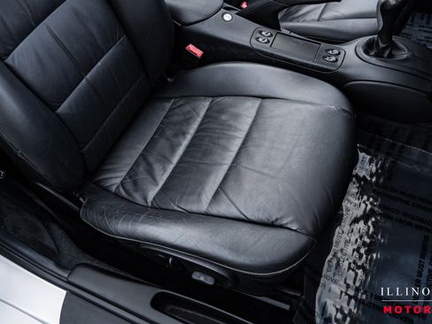 Used 2000 Porsche 911 Carrera 4 image 33