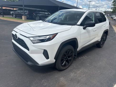 Used 2024 Toyota RAV4 LE FWD image 1