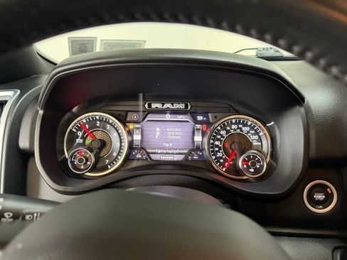 Used 2021 RAM 1500 Big Horn AWD/4WD image 29