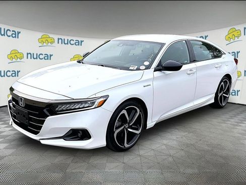 Used 2022 Honda Accord Sport image 3