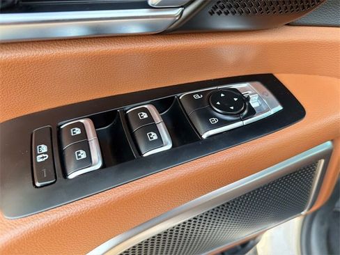 Used 2025 Kia Telluride EX X-Line image 18