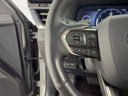 Certified 2025 Lexus GX 550 AWD/4WD image 19
