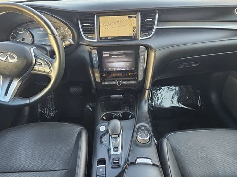 Used 2021 INFINITI QX50 Essential w/ Convenience Package FWD image 12